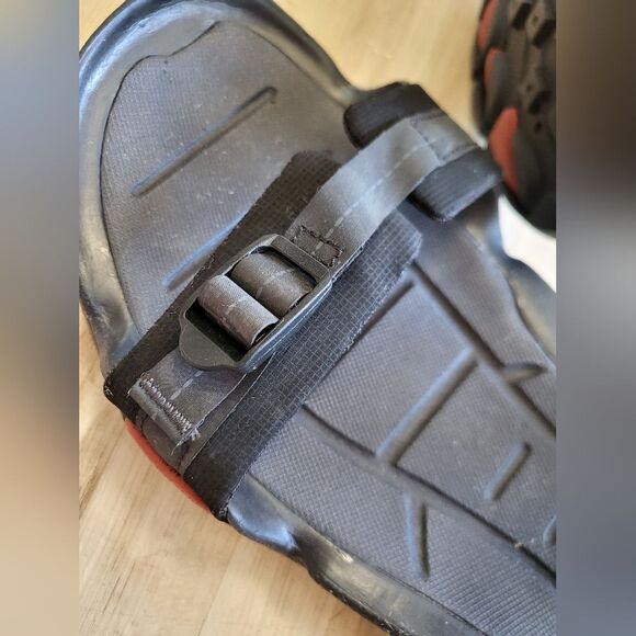 NIKE ACG ALL-TRAC AMPHIBIOUS sandals size 12 Color black and red Strap Open Toe - Picture 8 of 9